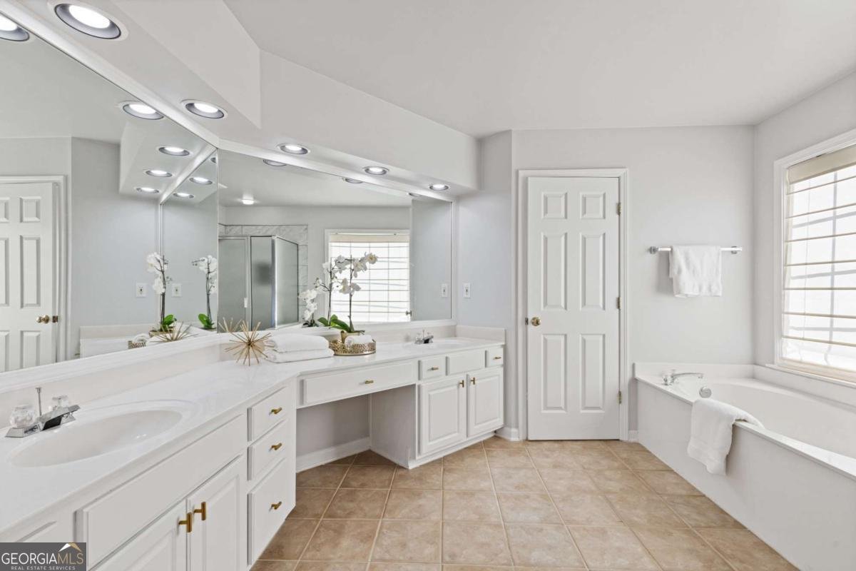 731 Hexham Court Suwanee - Photo 25