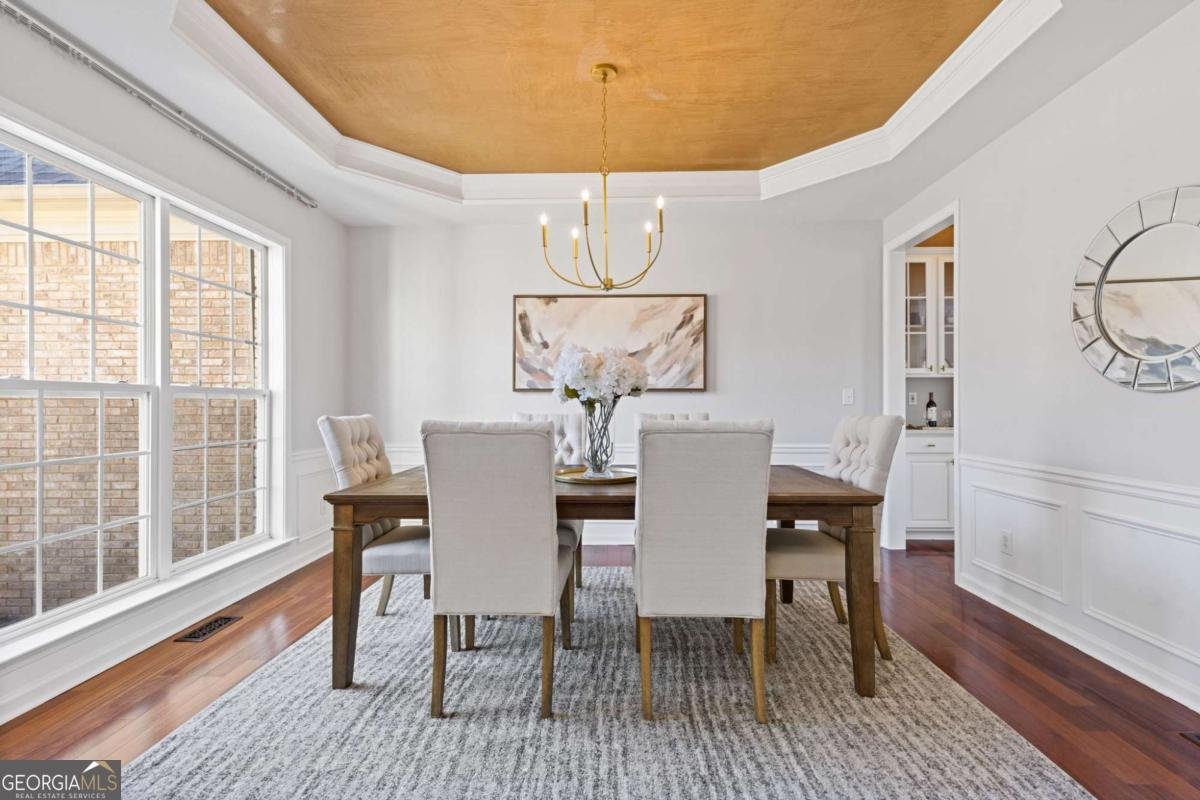 731 Hexham Court Suwanee - Photo 6