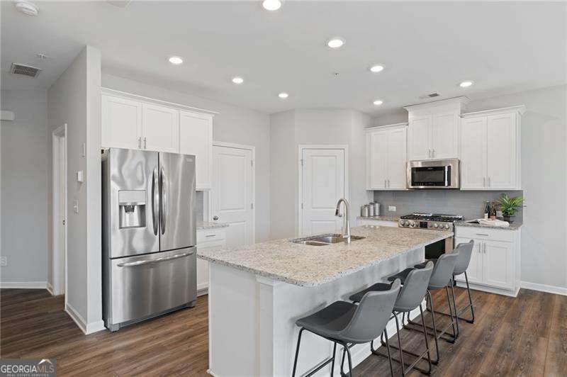 1355 Endicott Court Cumming - Photo 12