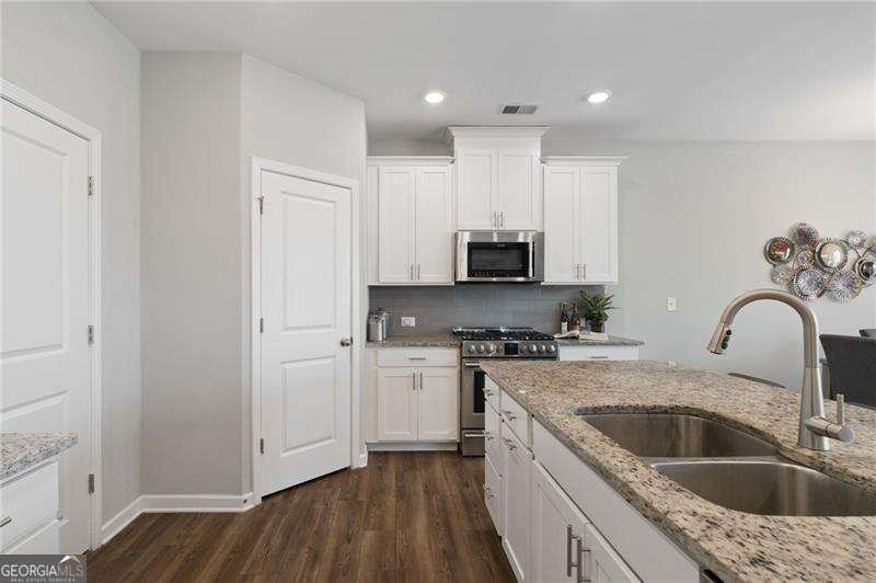 1355 Endicott Court Cumming - Photo 9