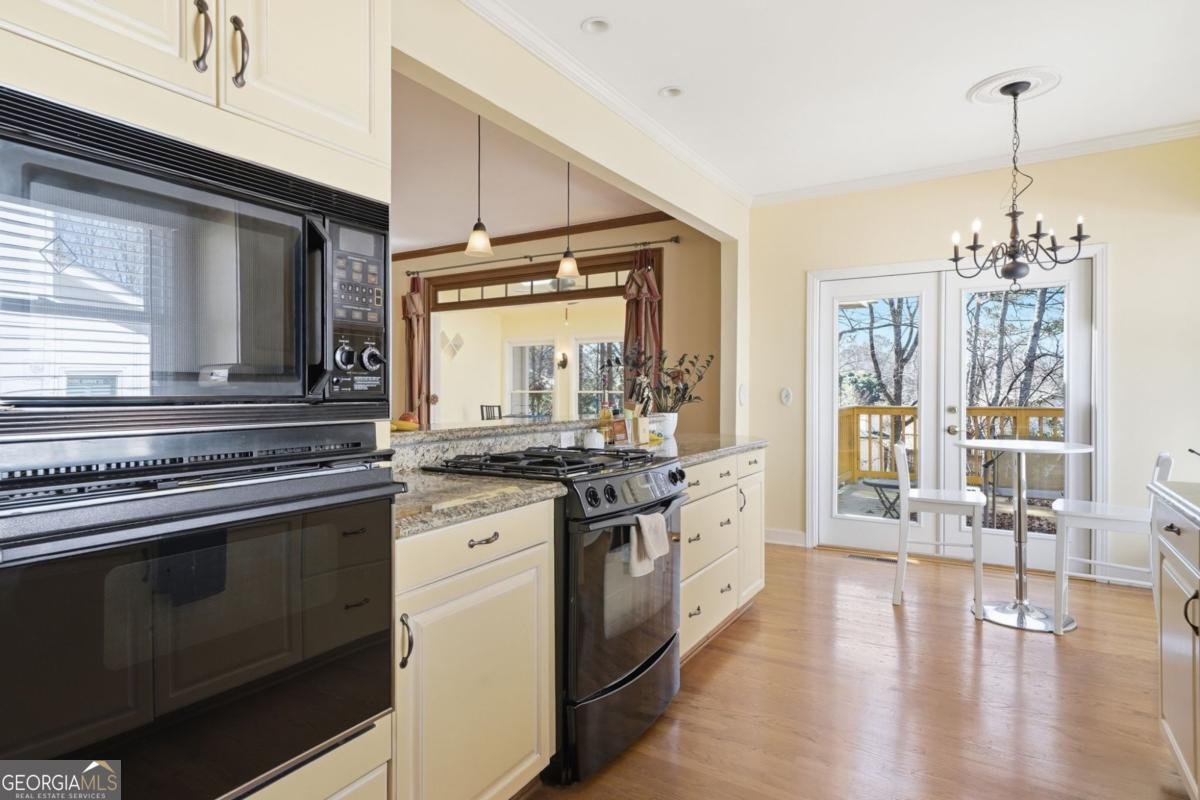 6191 Forest Hills Lane Peachtree Corners - Photo 12