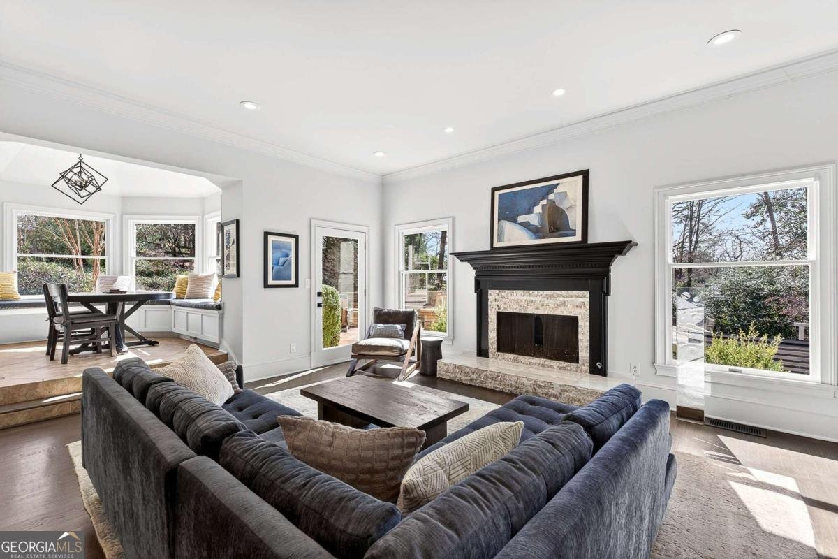 5680 Glen Errol Road Atlanta - Photo 14