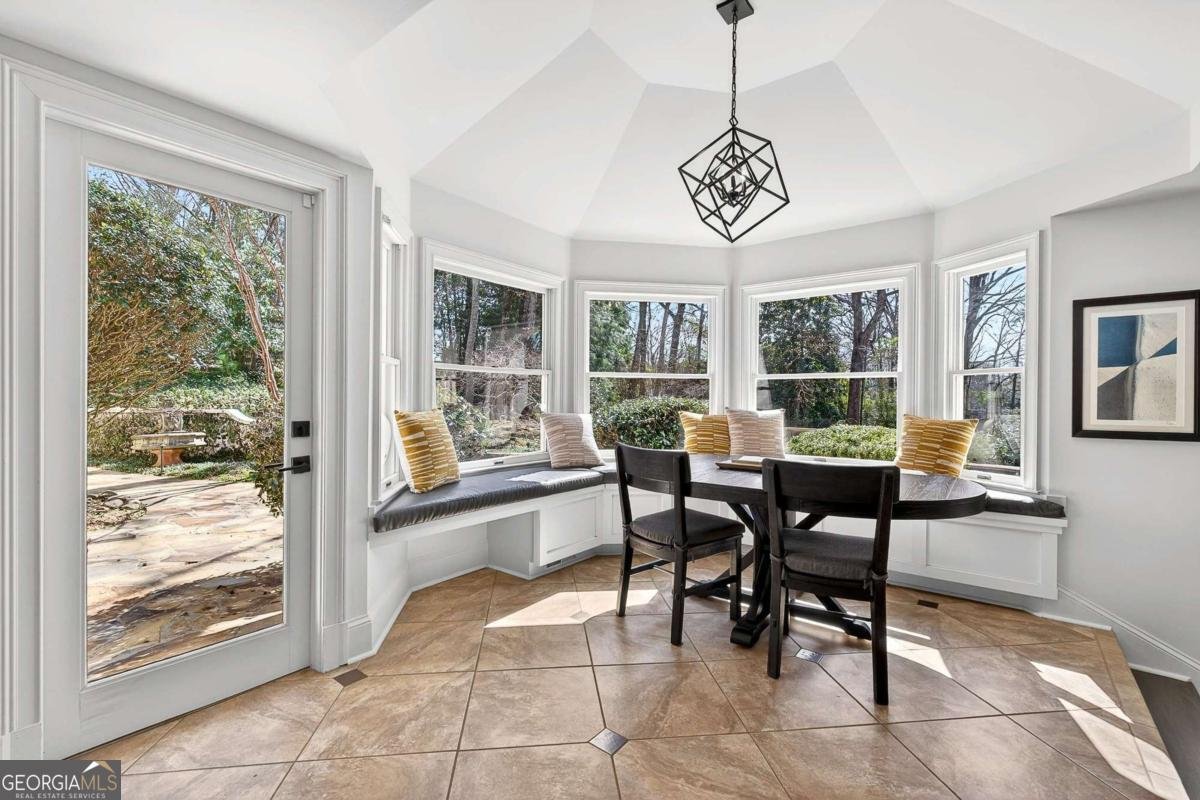 5680 Glen Errol Road Atlanta - Photo 17