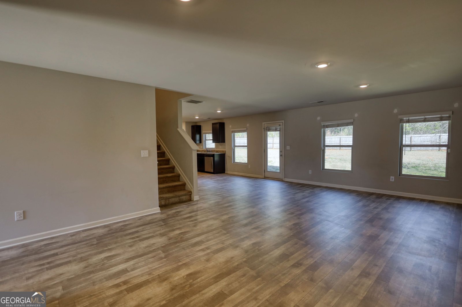 1295 Mills Cove Drive Covington - Photo 6