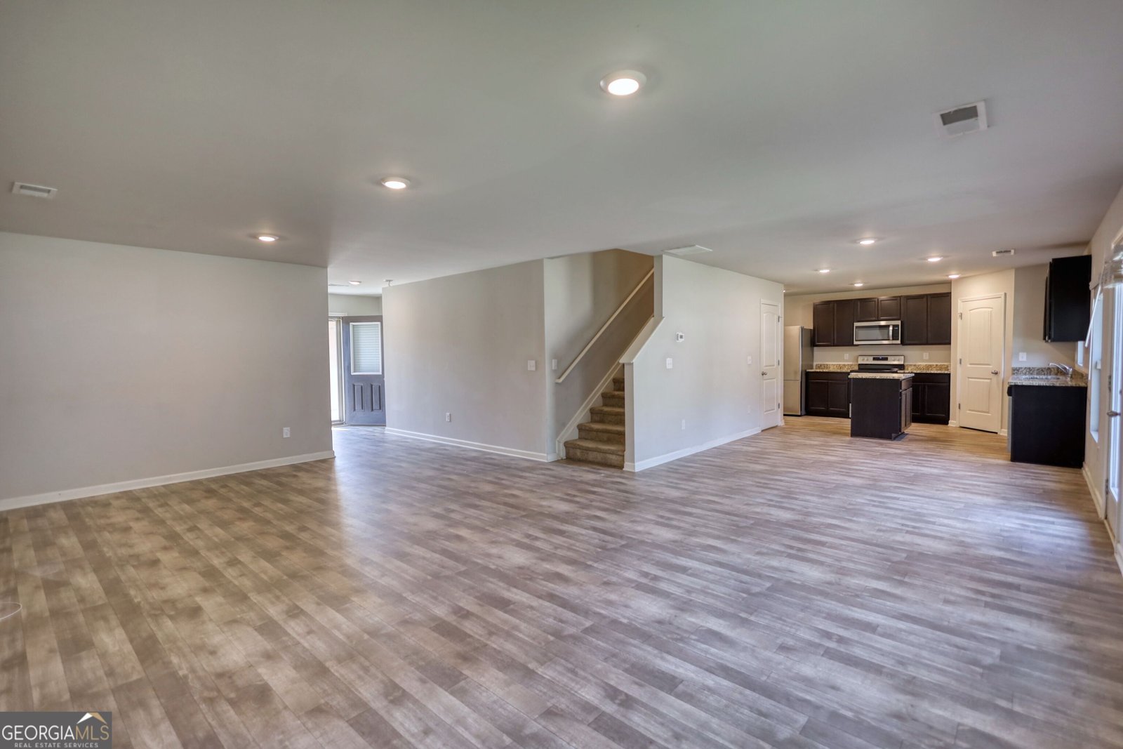 1295 Mills Cove Drive Covington - Photo 7