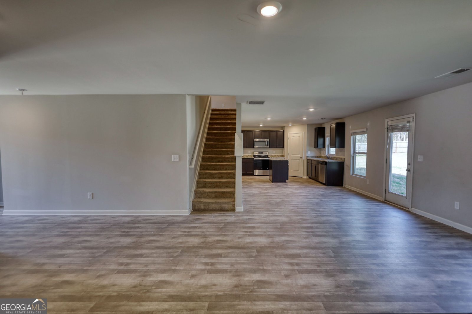 1295 Mills Cove Drive Covington - Photo 8