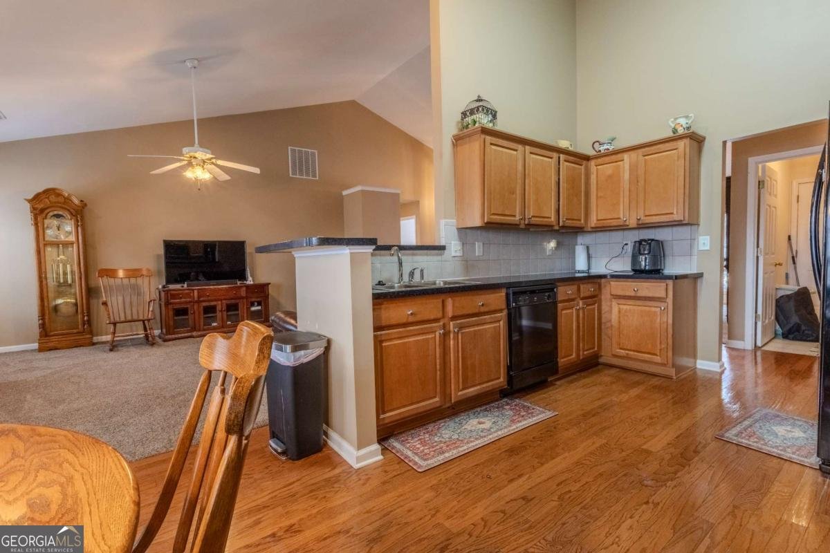 3385 Stoneleigh Run Drive Buford - Photo 24