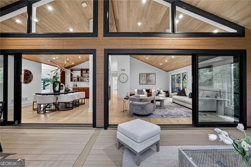 585 Amberidge Trail Atlanta - Photo 11