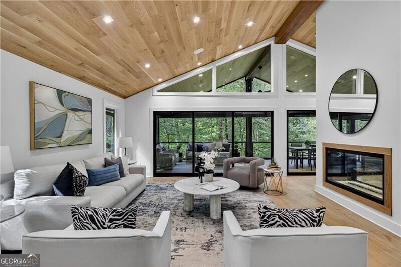 585 Amberidge Trail Atlanta - Photo 9