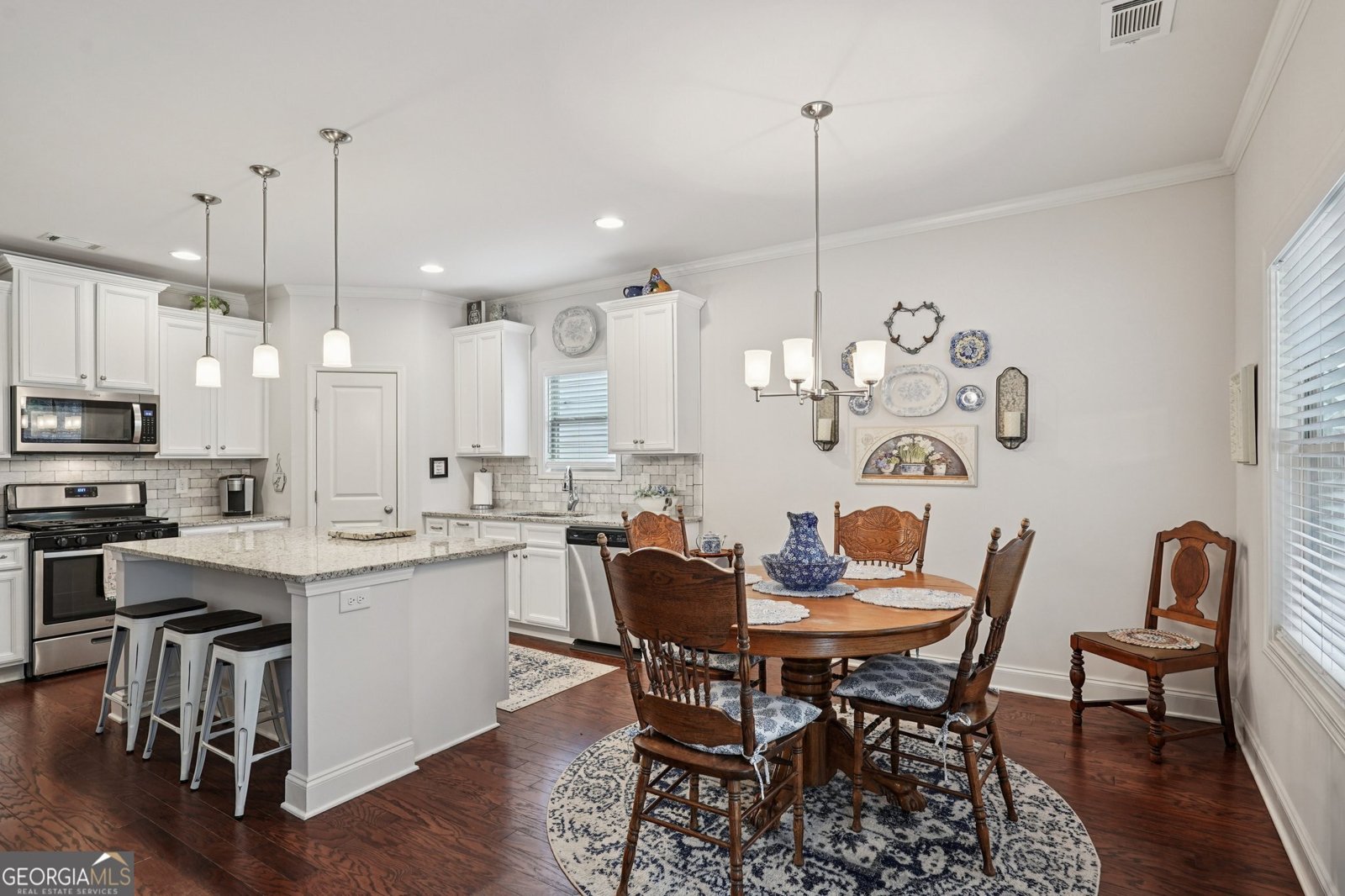 370 Flowing Trail Dawsonville - Photo 9