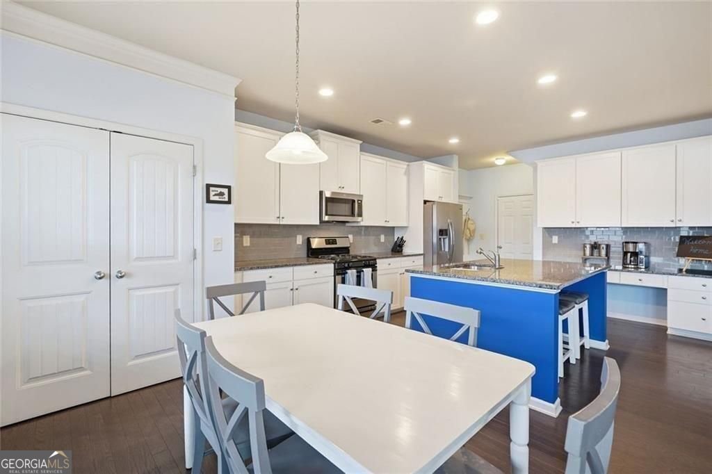 905 Habersham Court Woodstock - Photo 11