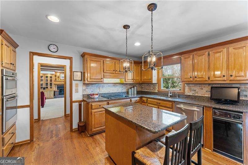 3989 Spalding Glen Drive Peachtree Corners - Photo 17