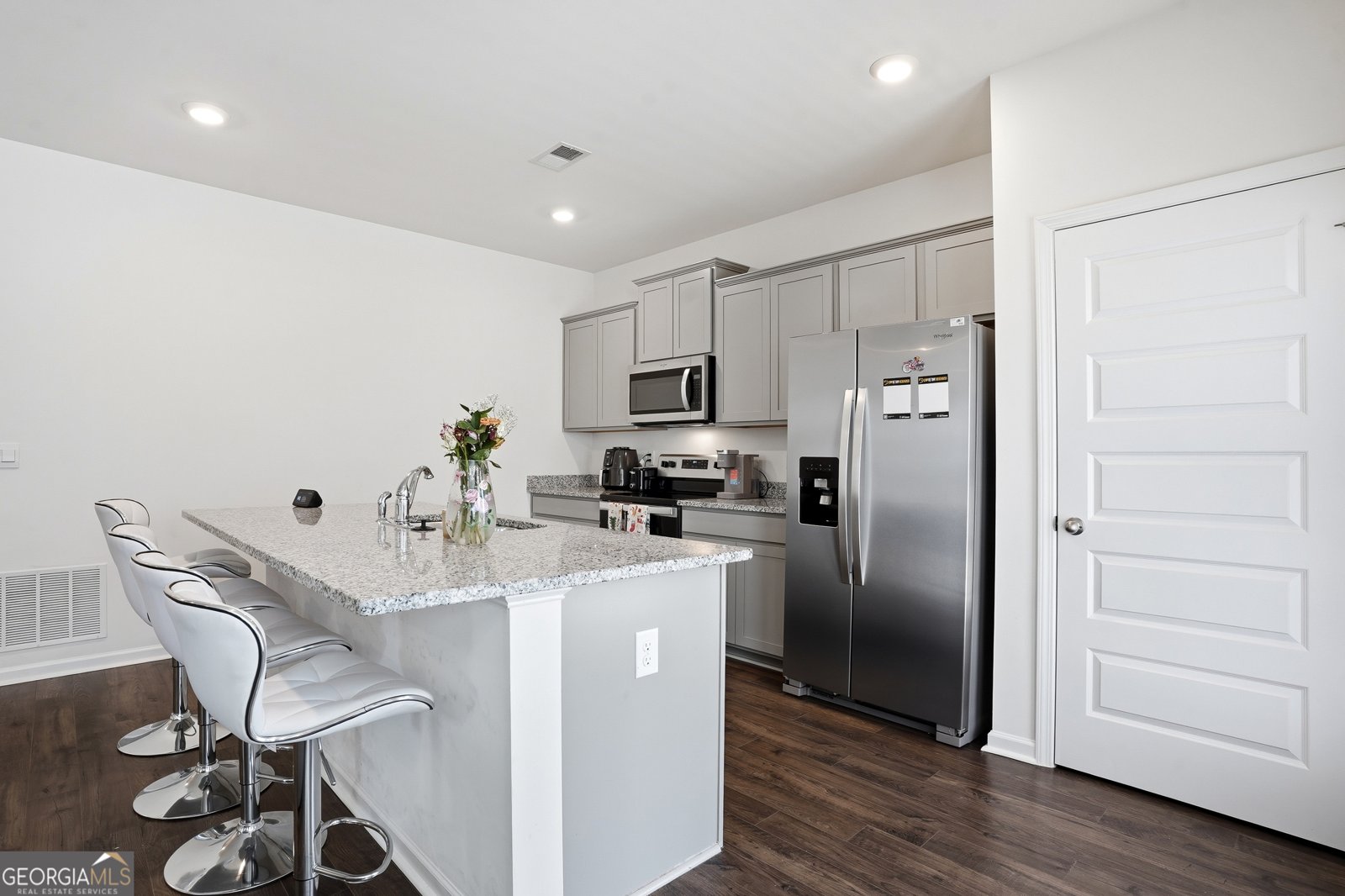 1053 Mackets Court Atlanta - Photo 9