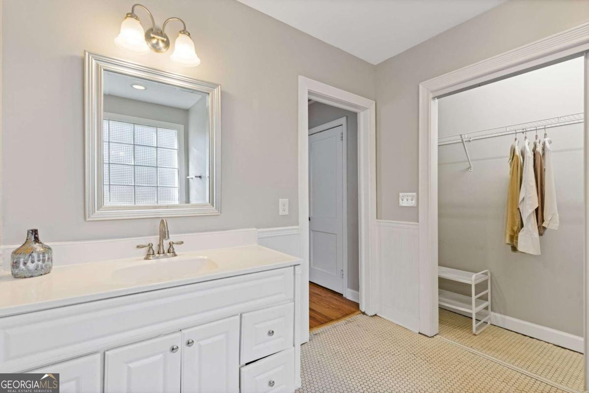 325 Clifton Road Atlanta - Photo 11