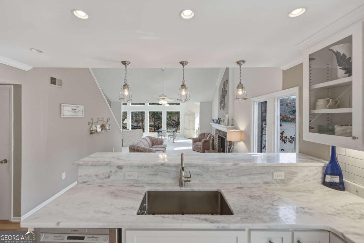 109 Narrows Drive Waleska - Photo 10