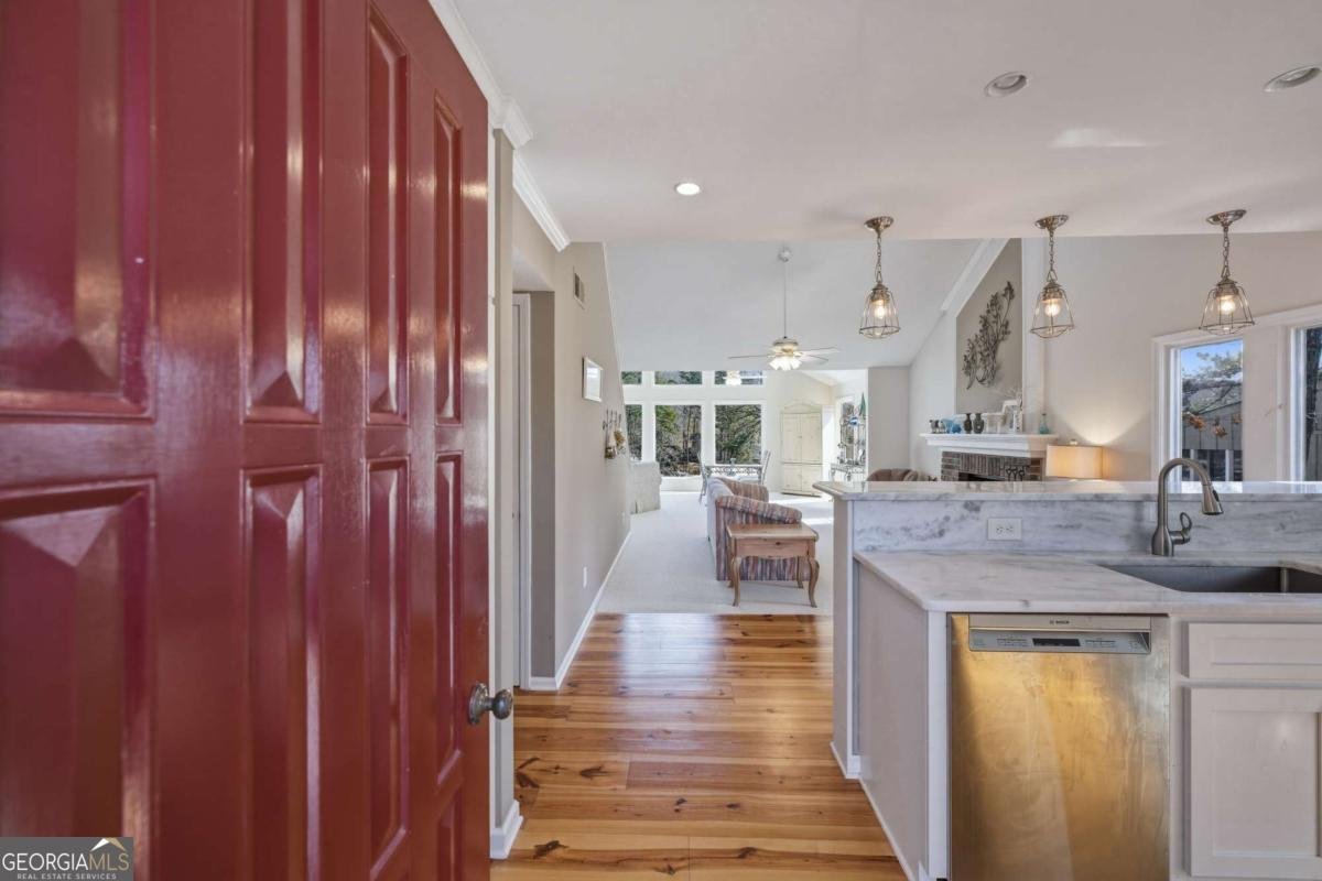 109 Narrows Drive Waleska - Photo 6