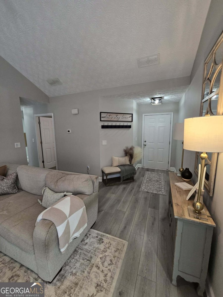 323 Mourning Dove Court Monticello - Photo 9