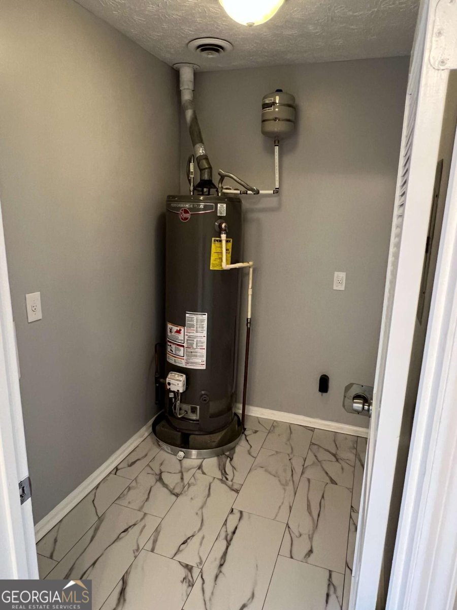 5202 Selene Drive Stone Mountain - Photo 17