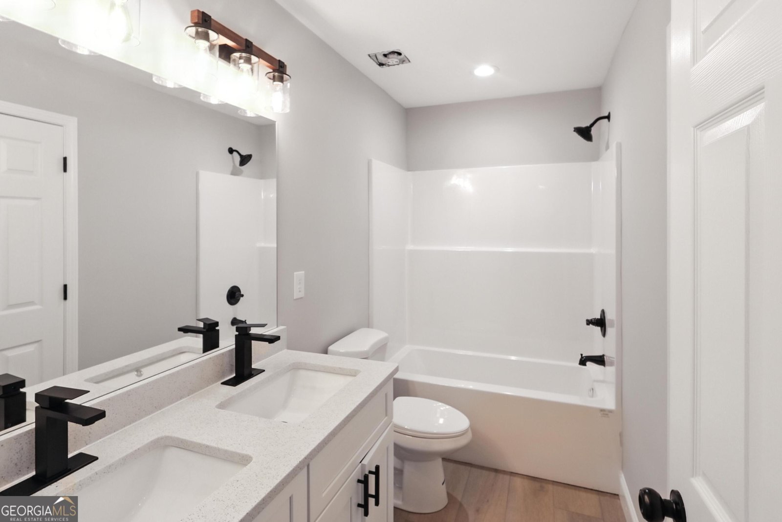 212 Brad Street Royston - Photo 12