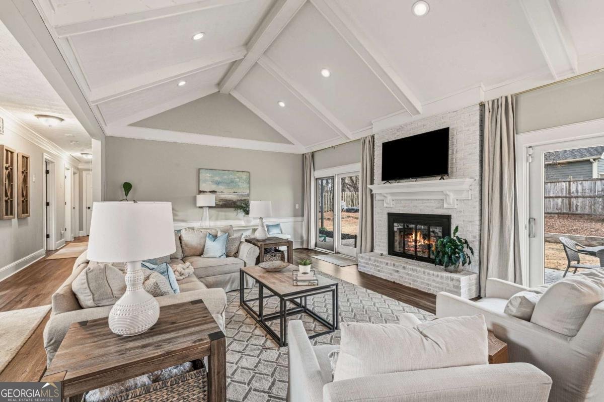 5375 Fox Hill Drive Peachtree Corners - Photo 7