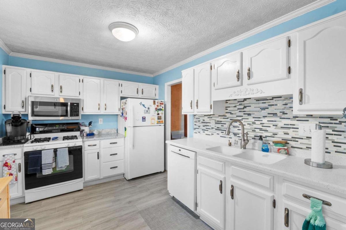 7907 Briar Villa Place Atlanta - Photo 14