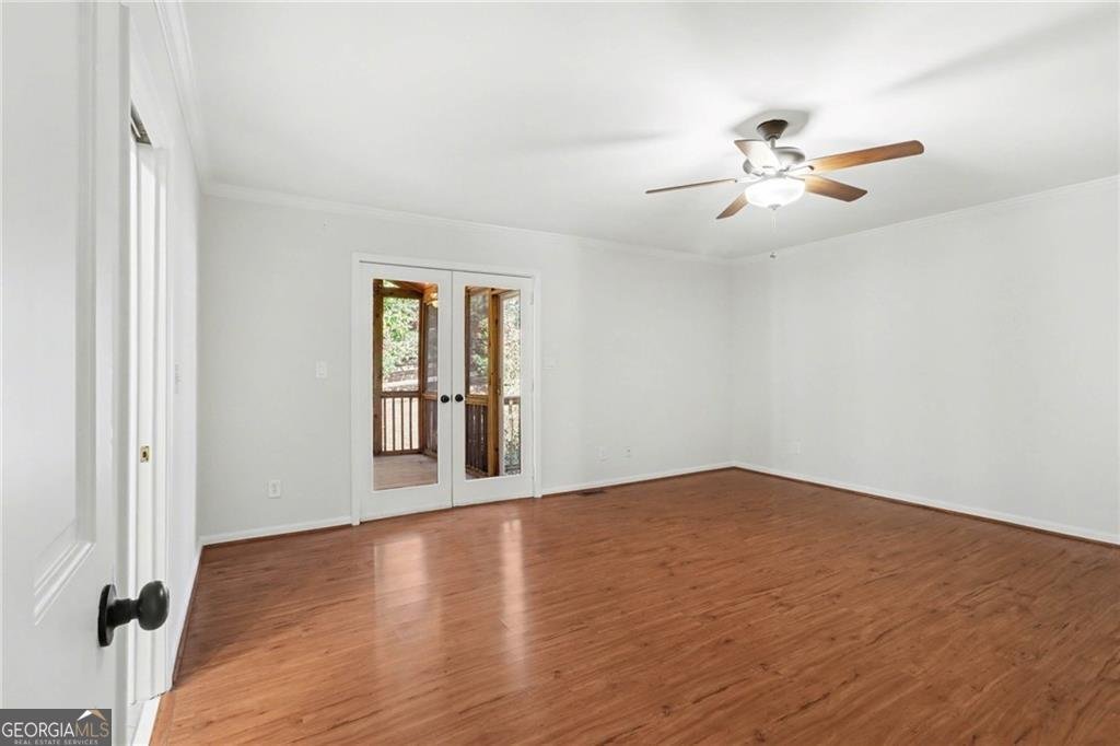 9310 Martins Lake Drive Roswell - Photo 18