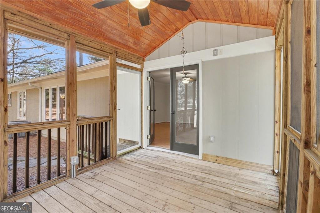 9310 Martins Lake Drive Roswell - Photo 20