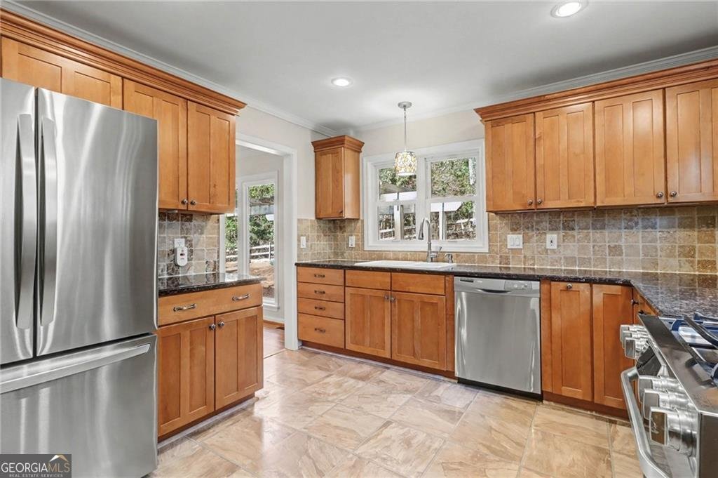 9310 Martins Lake Drive Roswell - Photo 9