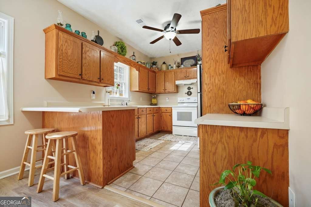 56 Greatwood Drive White - Photo 10