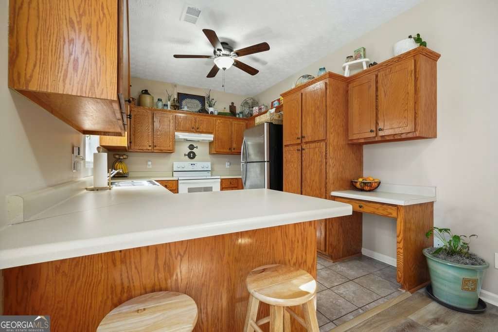 56 Greatwood Drive White - Photo 11