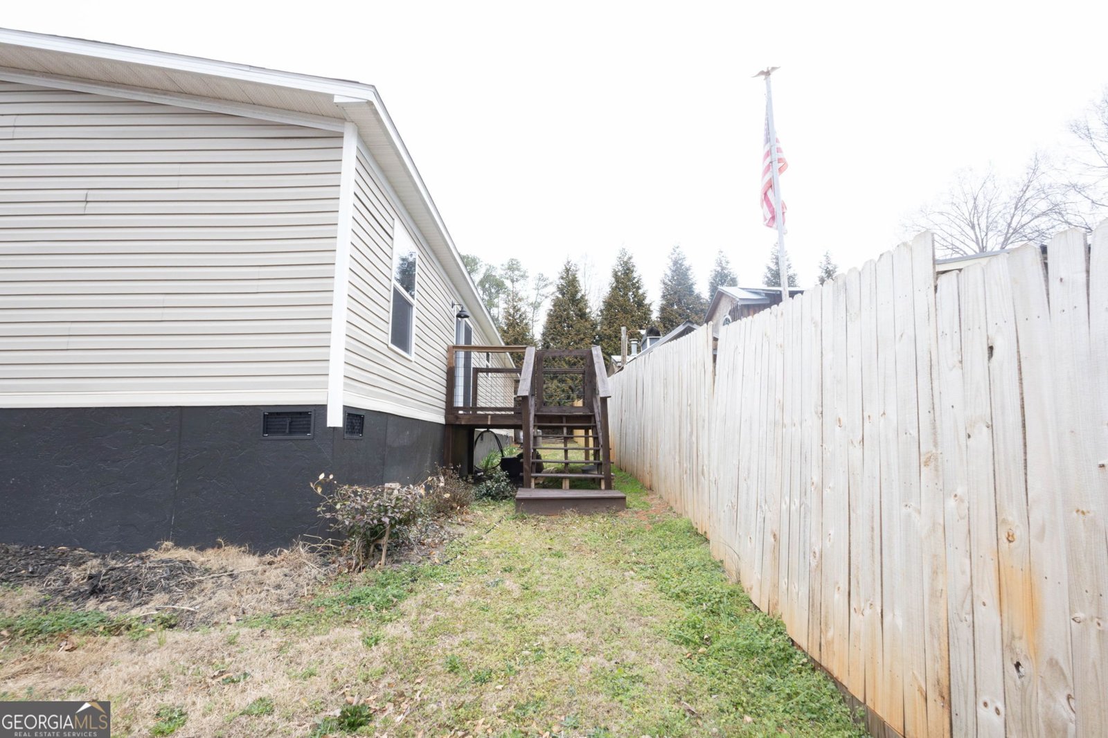 112 Fisherman Cove Lavonia - Photo 12