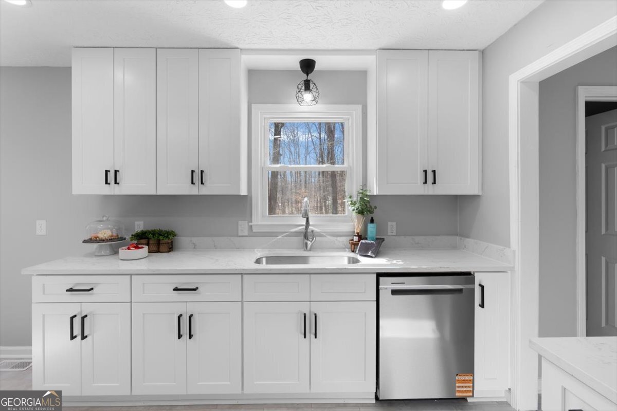 11 Ridgeview Drive Silver Creek - Photo 14