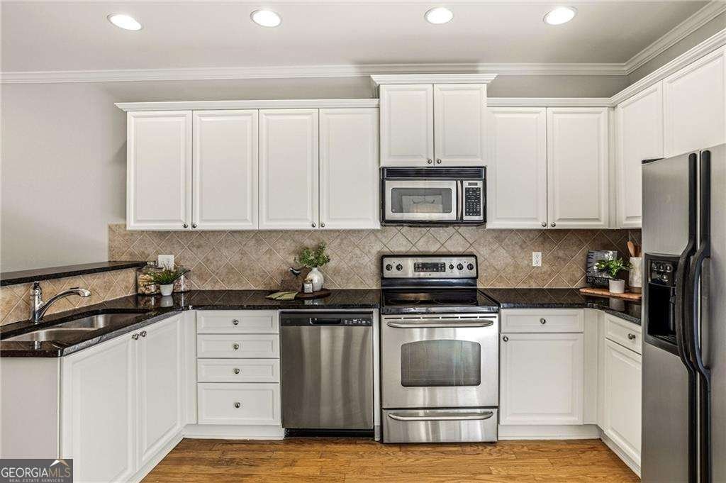 1208 Liberty Parkway Atlanta - Photo 8