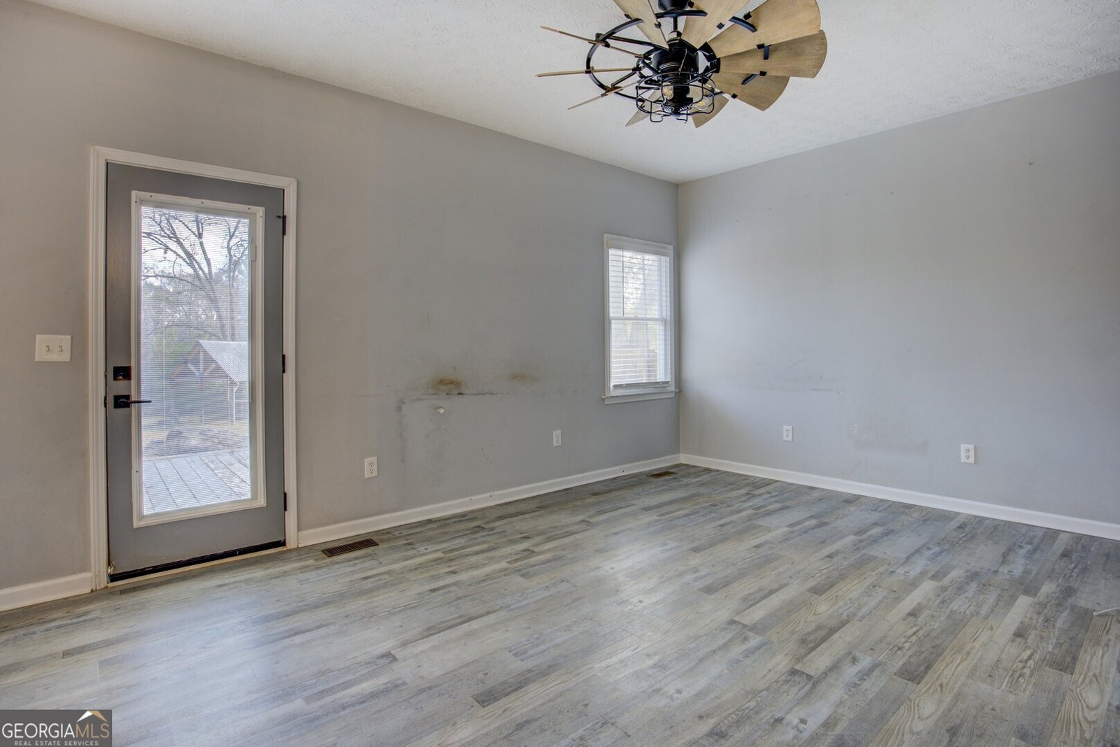 22676 Highway 11 Mansfield - Photo 13