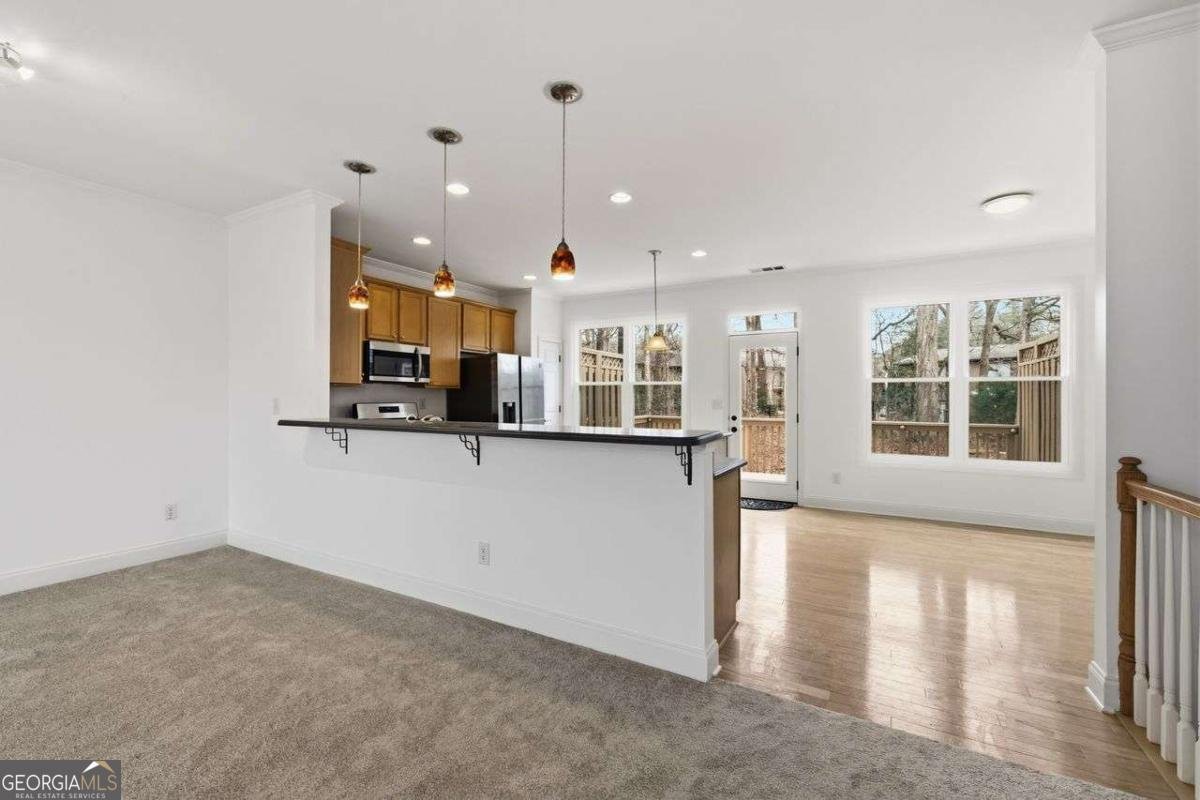 2895 Brandl Cove Court Marietta - Photo 6