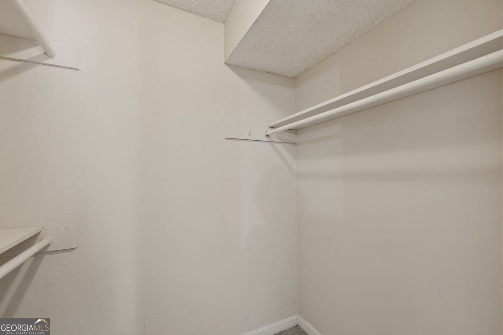 879 Lost Creek Circle Stone Mountain - Photo 22