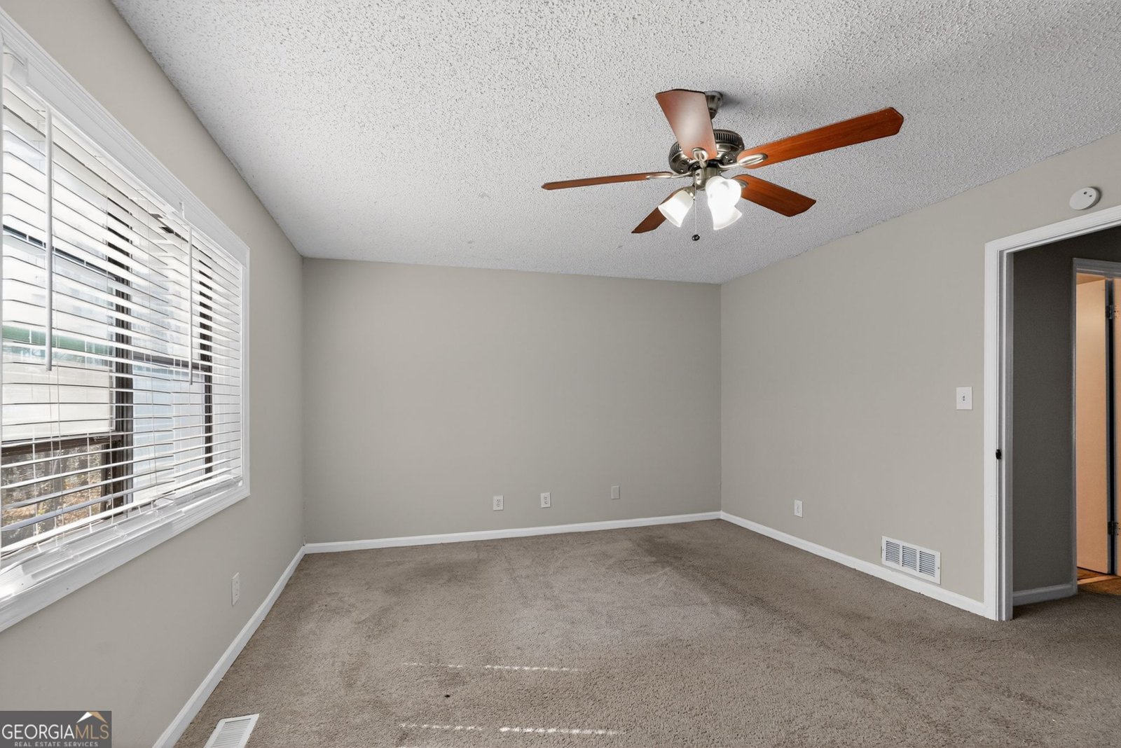 879 Lost Creek Circle Stone Mountain - Photo 24