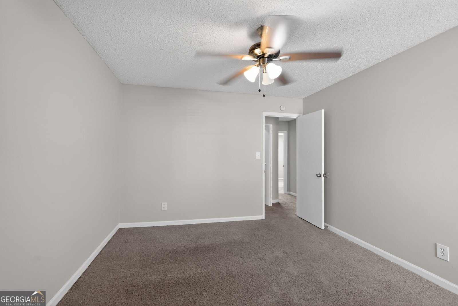 879 Lost Creek Circle Stone Mountain - Photo 25