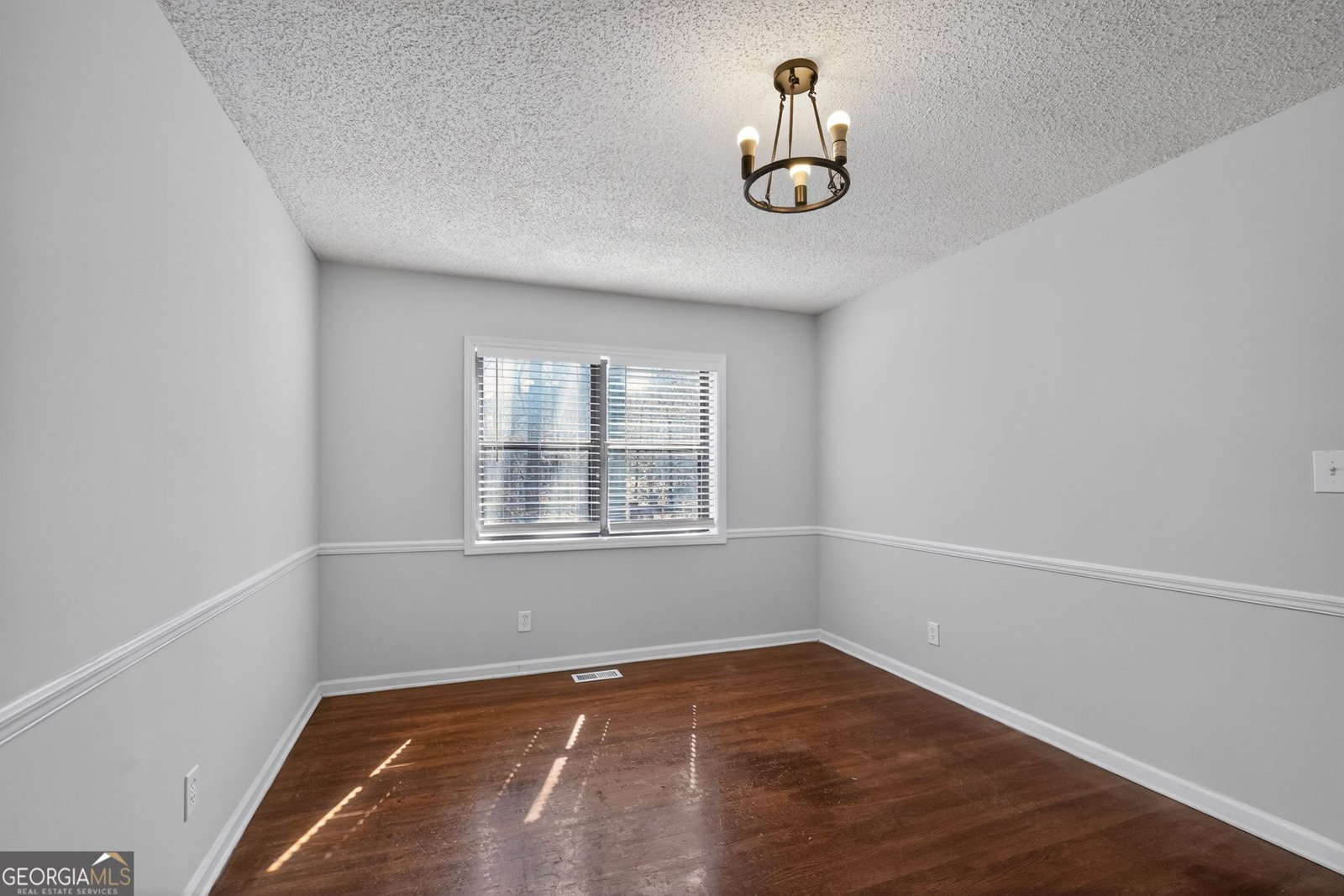 879 Lost Creek Circle Stone Mountain - Photo 9