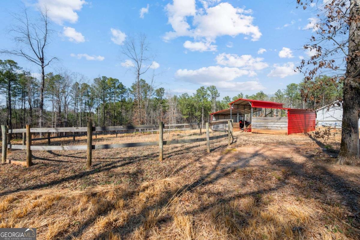 869 Simmons Road Social Circle - Photo 32