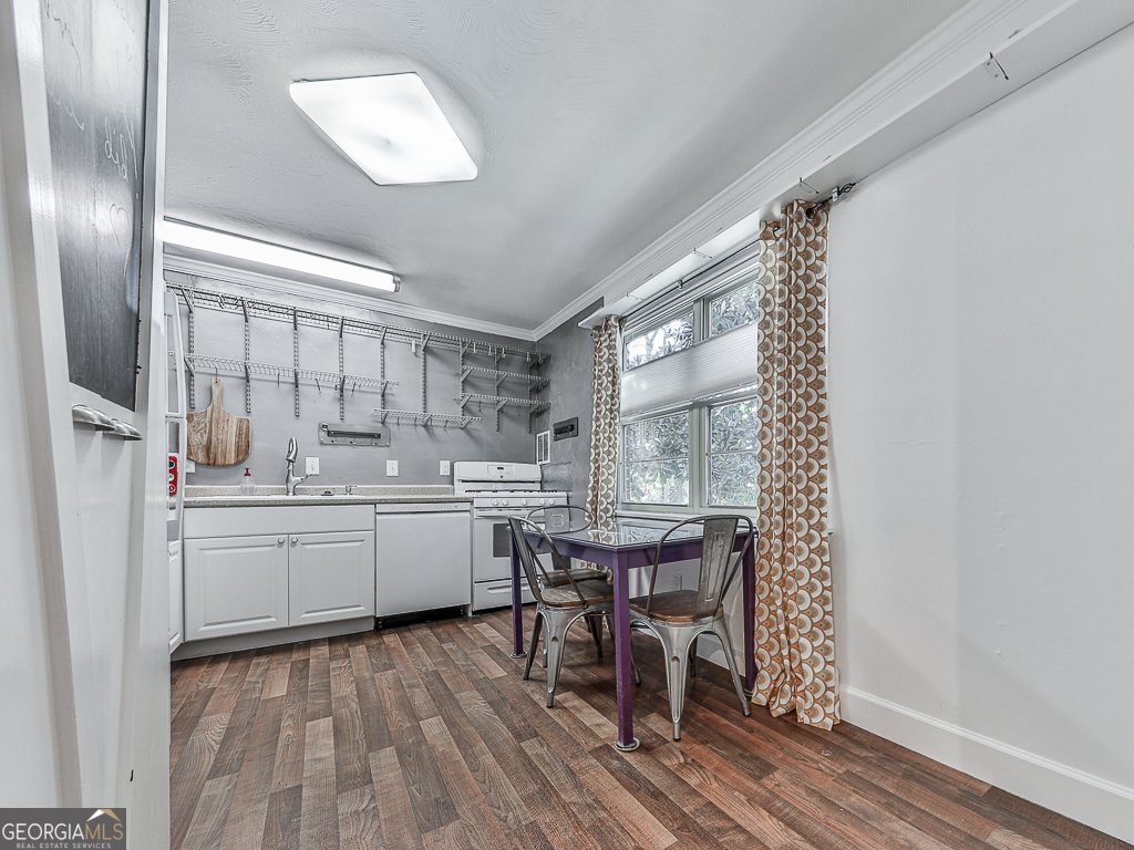 2425 Lawrenceville Highway Decatur - Photo 8