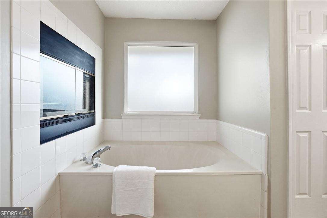 5121 Anclote Drive Alpharetta - Photo 13