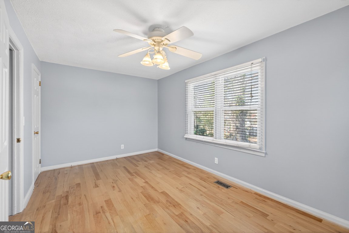 2266 Shallowford Road Atlanta - Photo 11