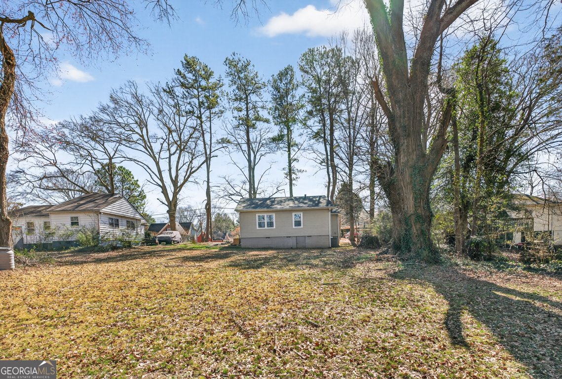 2266 Shallowford Road Atlanta - Photo 18