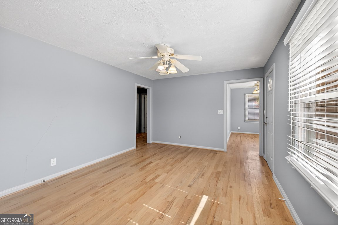 2266 Shallowford Road Atlanta - Photo 7