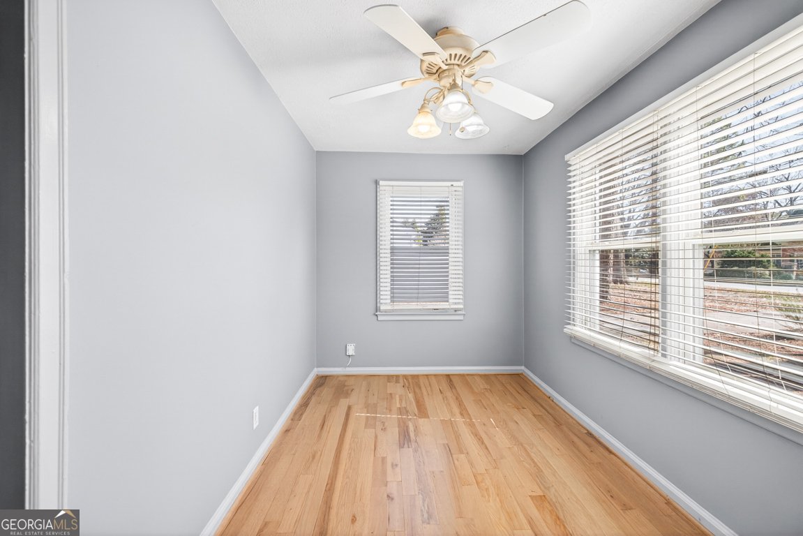 2266 Shallowford Road Atlanta - Photo 9