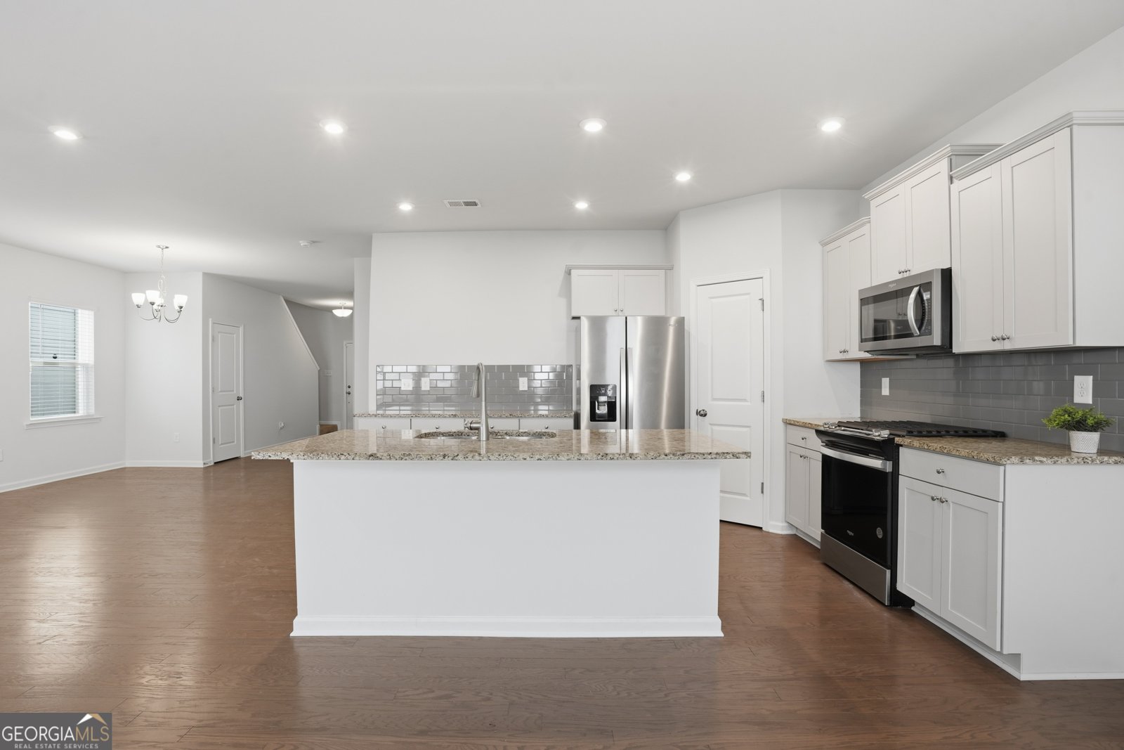 395 Paulownia Circle McDonough - Photo 8