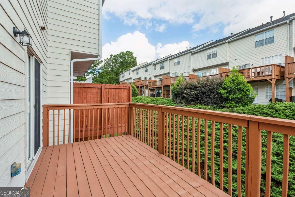 3537 Chattahoochee Summit Lane Atlanta - Photo 18