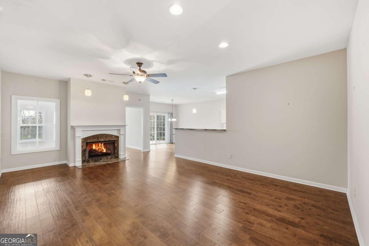 166 Senior Circle Gainesville - Photo 7