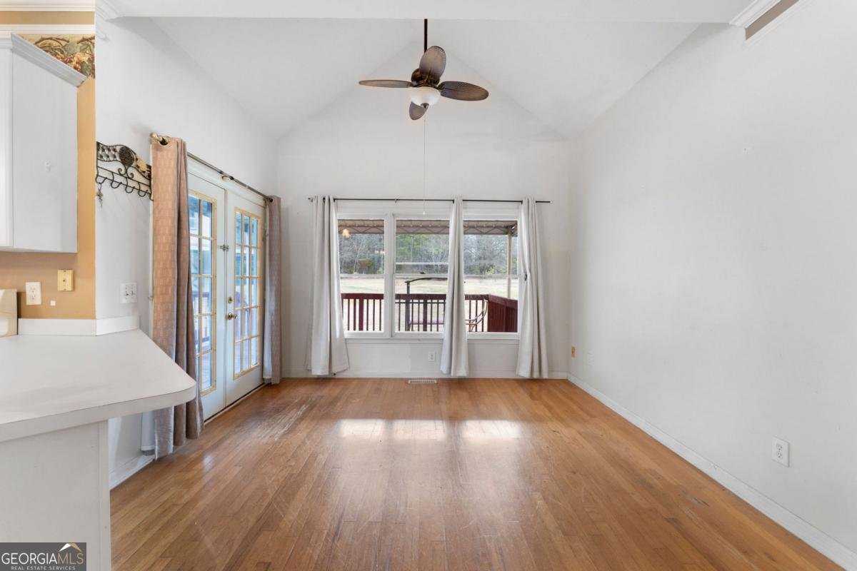 13 Boysenberry Court White - Photo 17